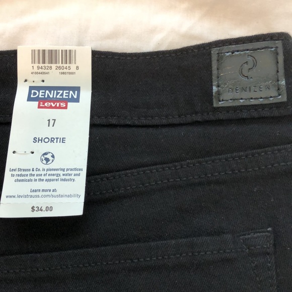 Denizen from Levi’s black Jean shorts - Picture 8 of 8